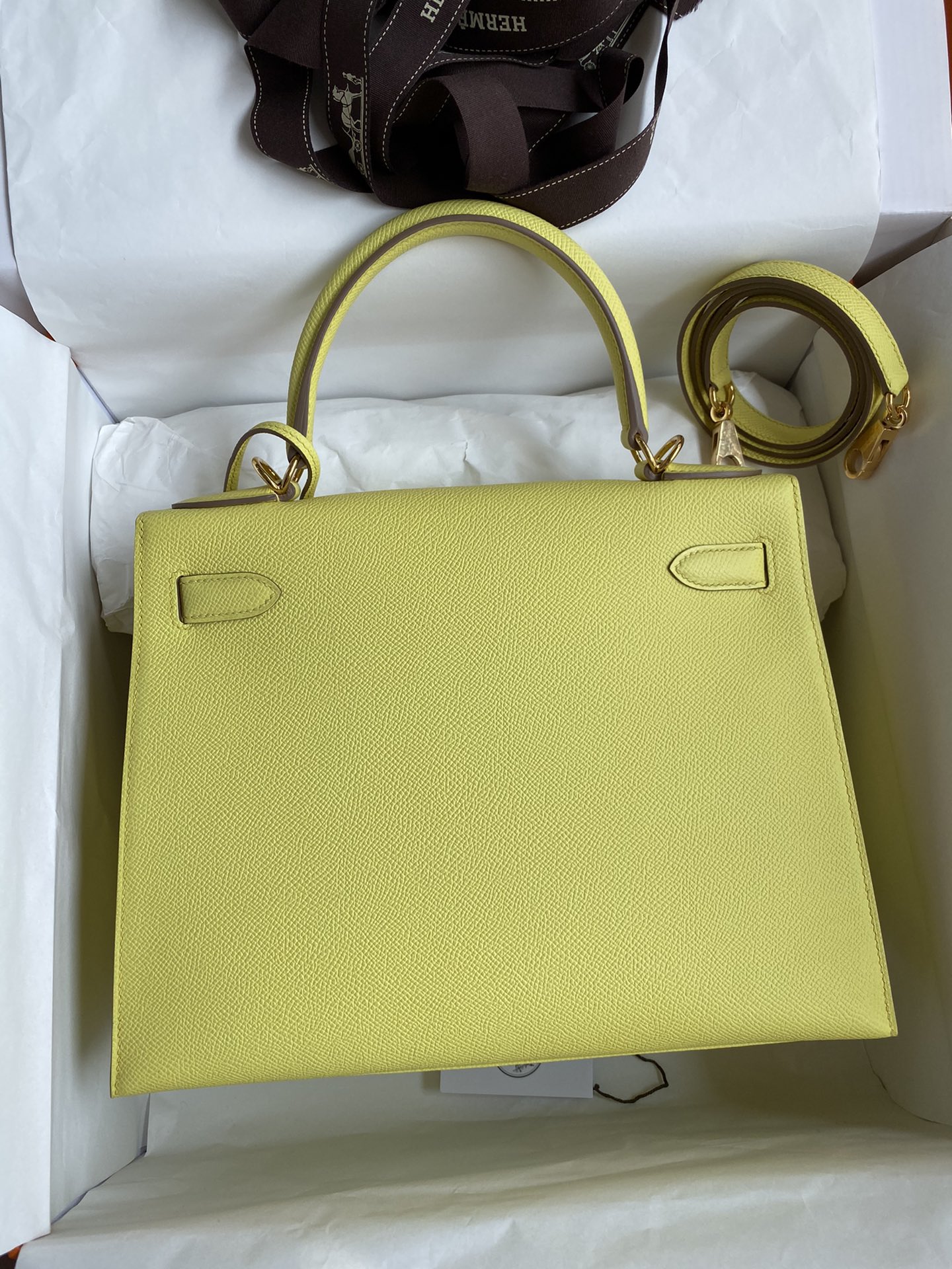 Hermes Kelly 28cm Handbag Shoulder Bag in Jaune Poussin Epsom Leather